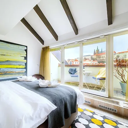 Apartment President By Castle, Views